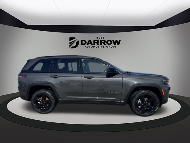 2025 Jeep Grand Cherokee Altitude X photo 2