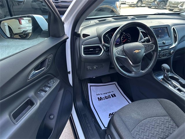 2022 Chevrolet Equinox LT photo 35
