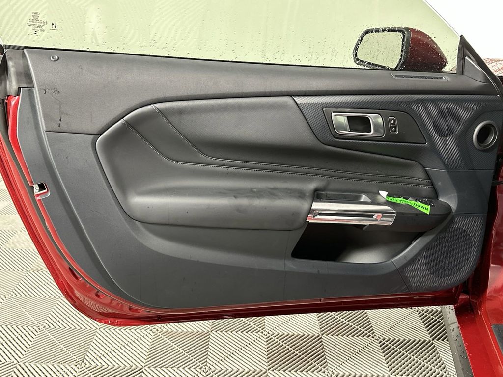 2024 Ford Mustang GT Premium photo 9