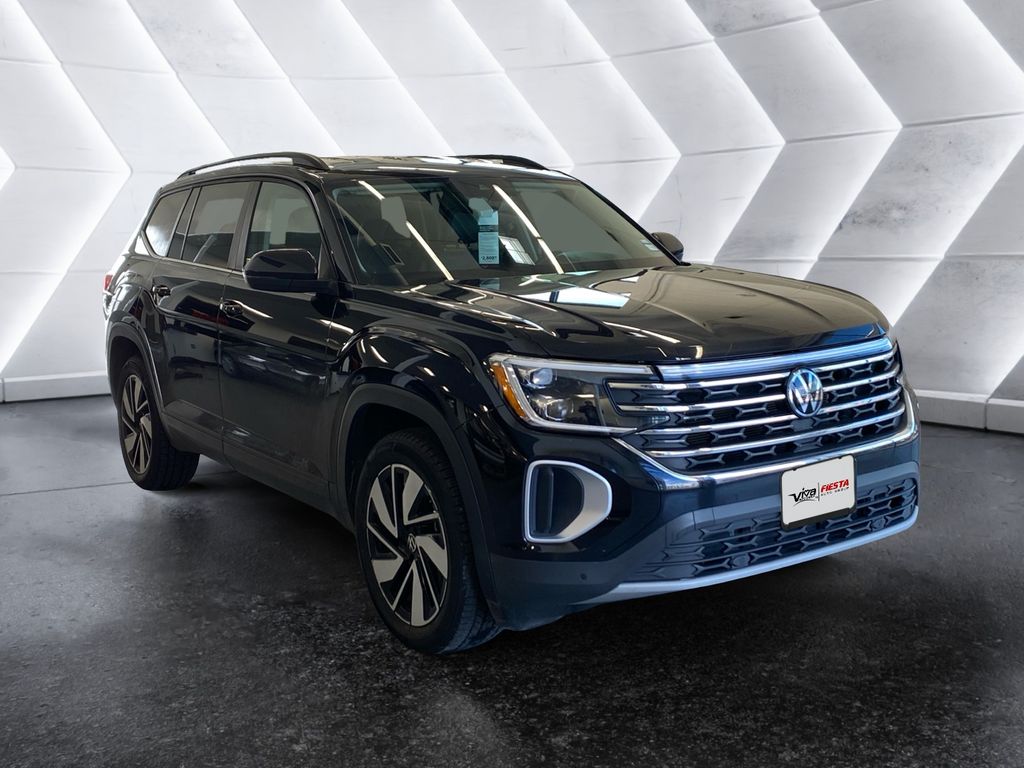 2024 Volkswagen Atlas SE w/Tech