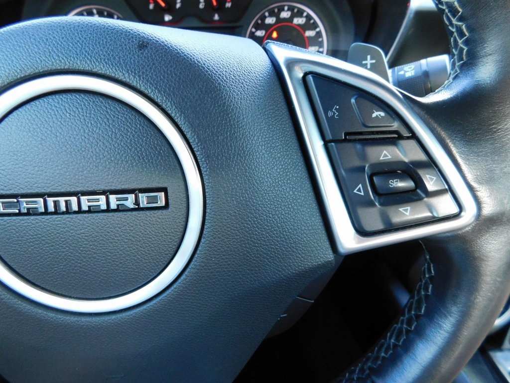 2019 Chevrolet Camaro 1LT photo 20