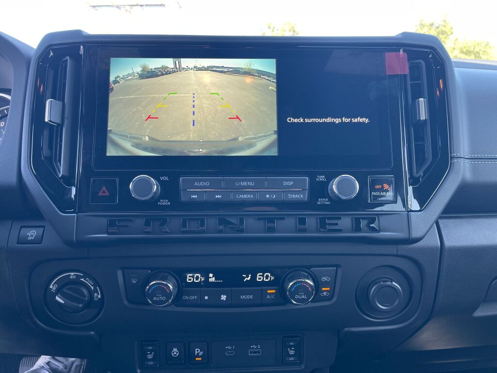 2026 Nissan Frontier Crew Cab SV photo 9