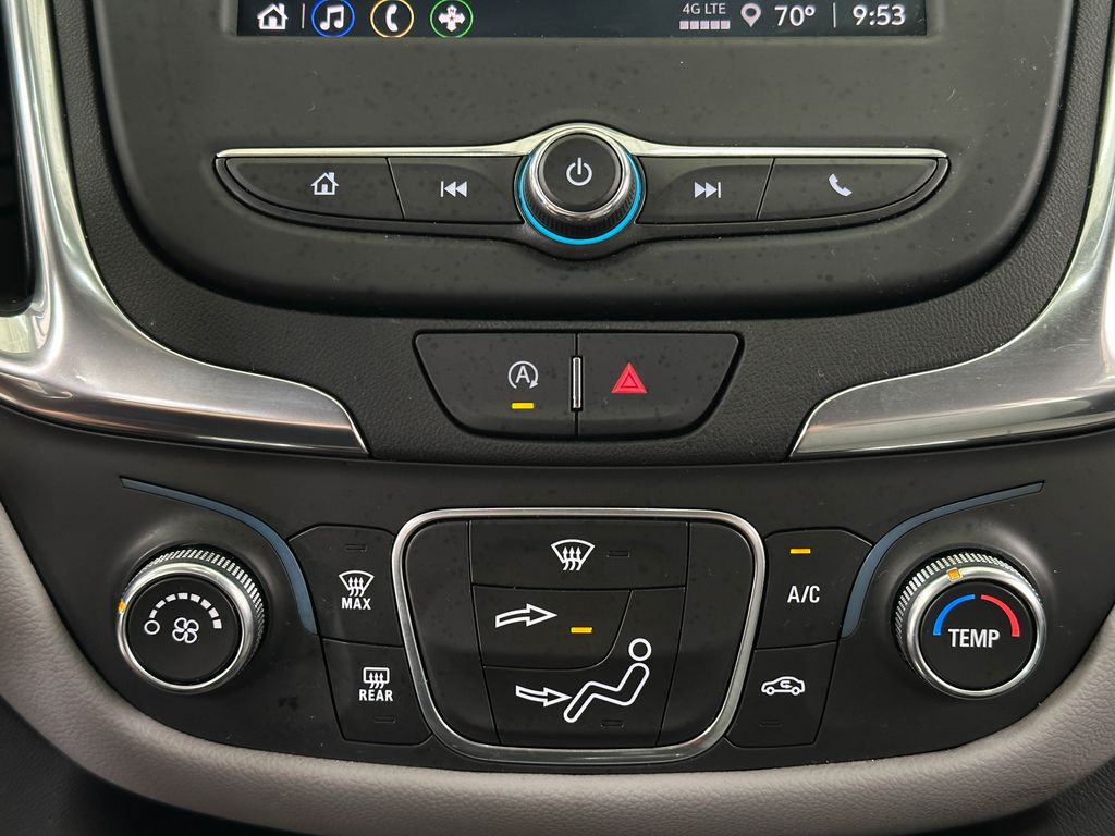 2022 Chevrolet Equinox LS photo 11