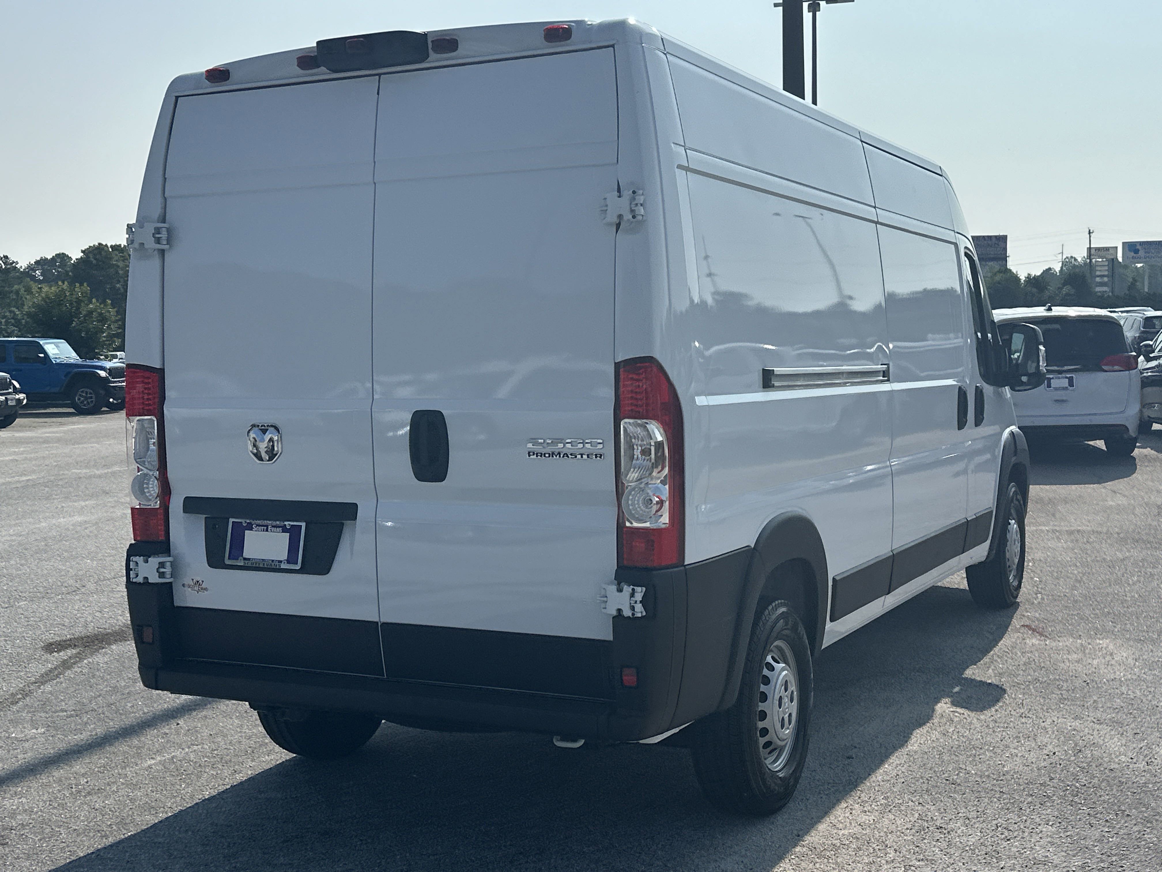 2025 Ram ProMaster 2500 photo 5