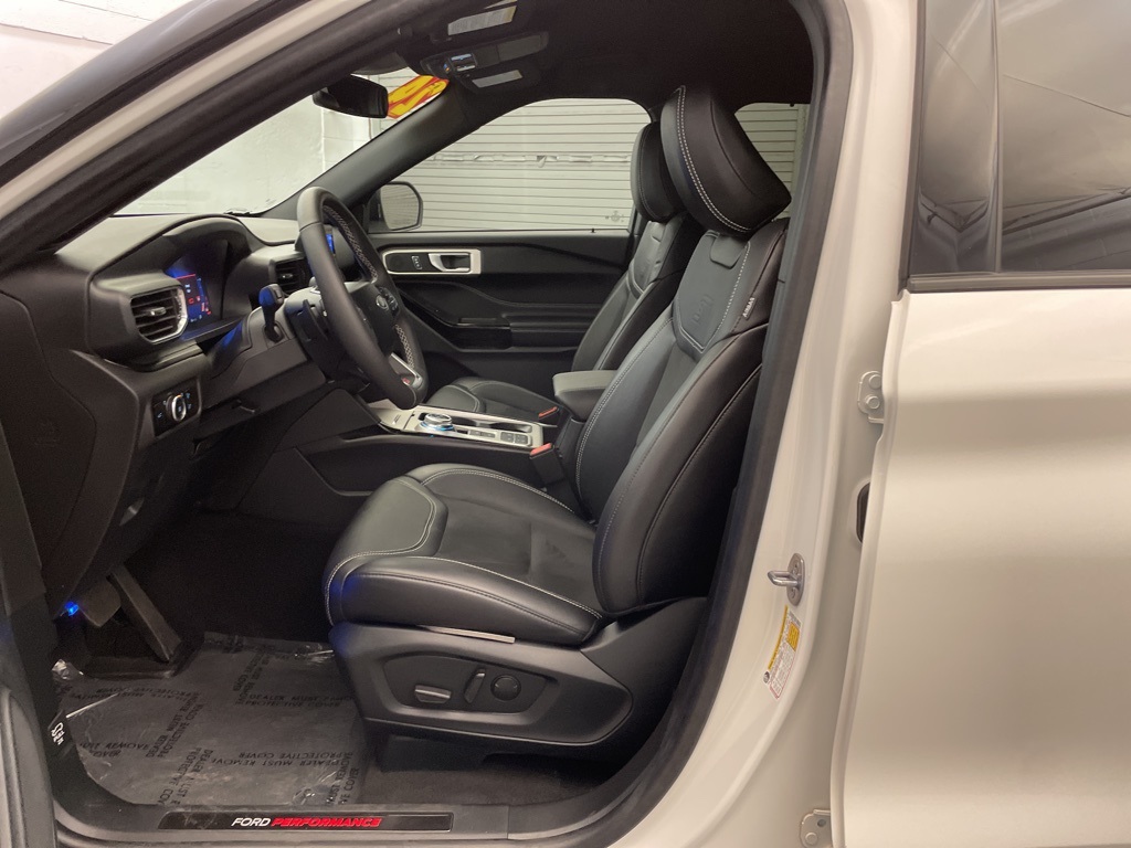 2024 Ford Explorer ST photo 15