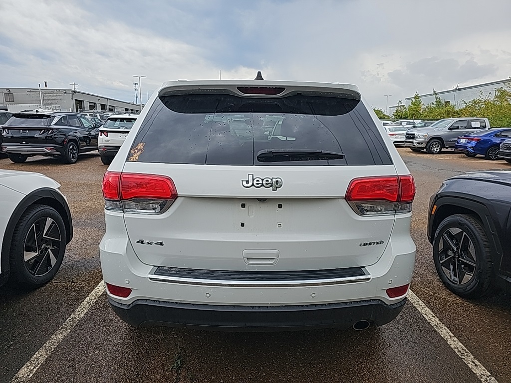2018 Jeep Grand Cherokee Limited photo 2