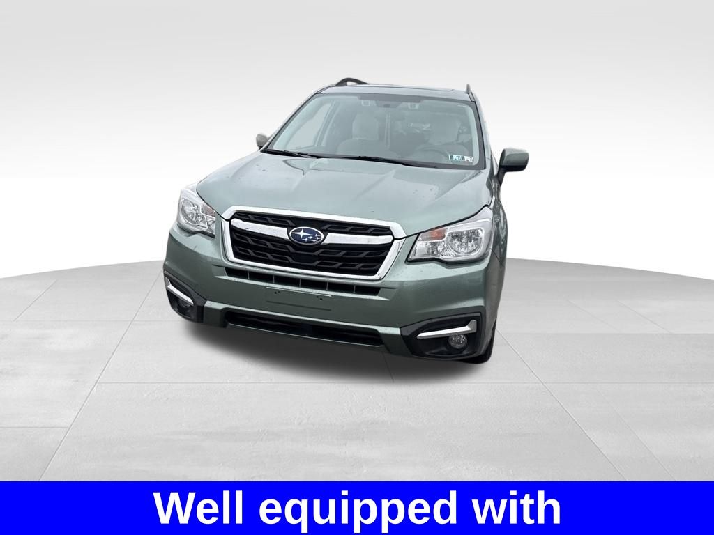 2018 Subaru Forester 2.5i Premium photo 2
