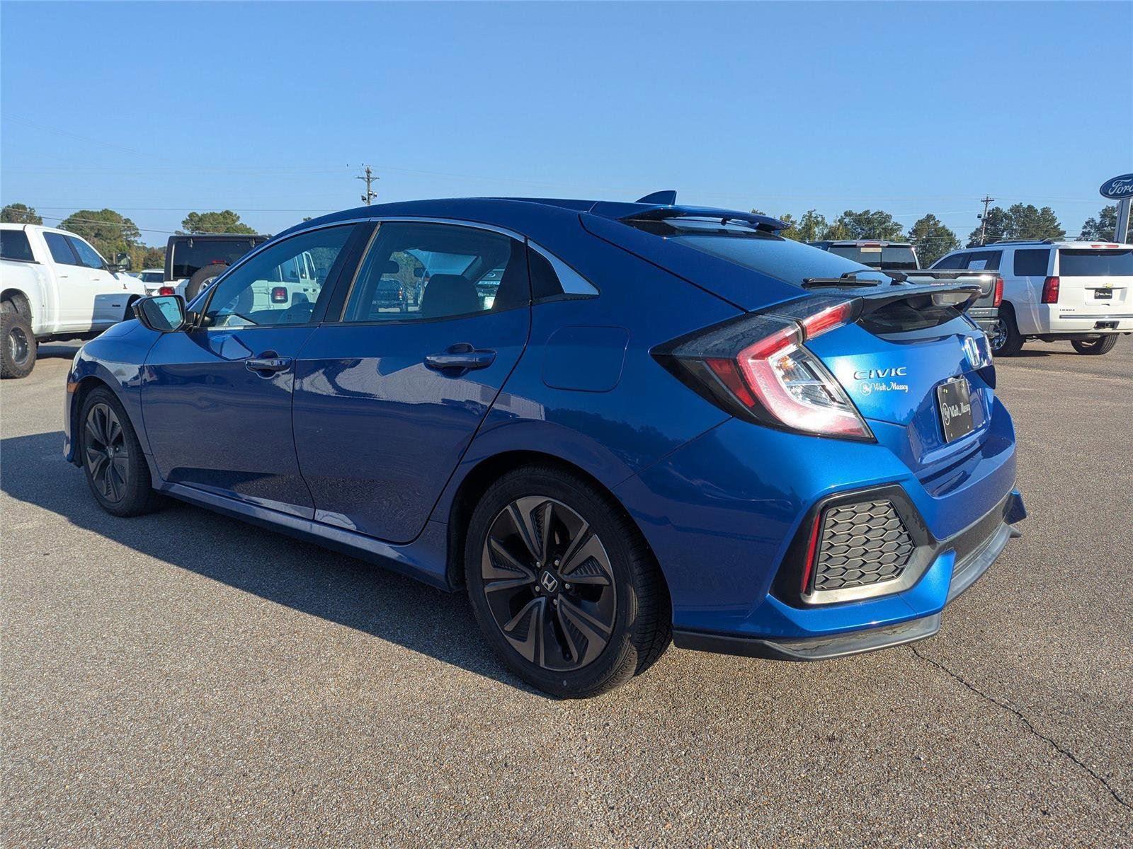 2017 Honda Civic Hatchback EX photo 3