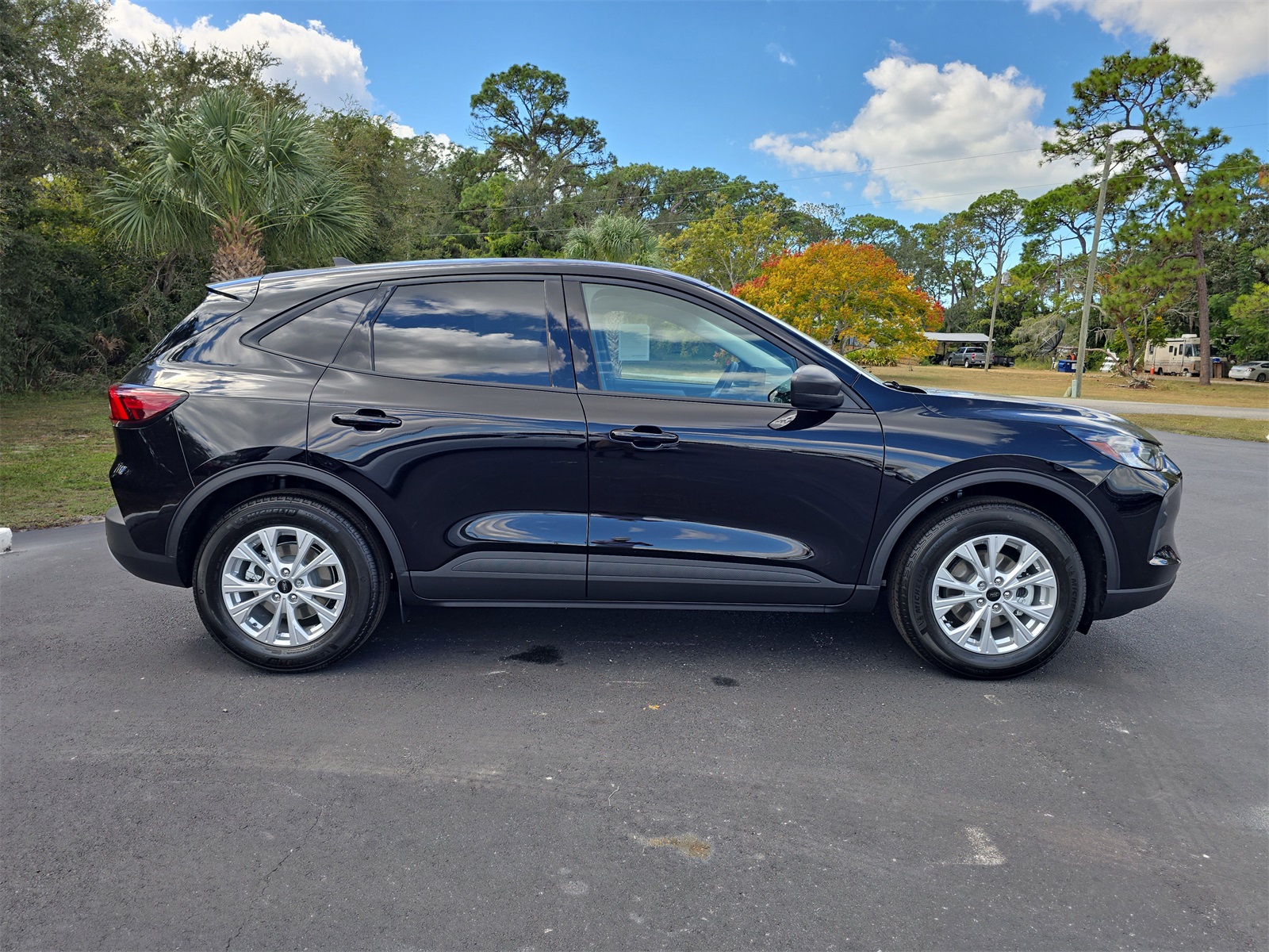 2026 Ford Escape Active photo 3