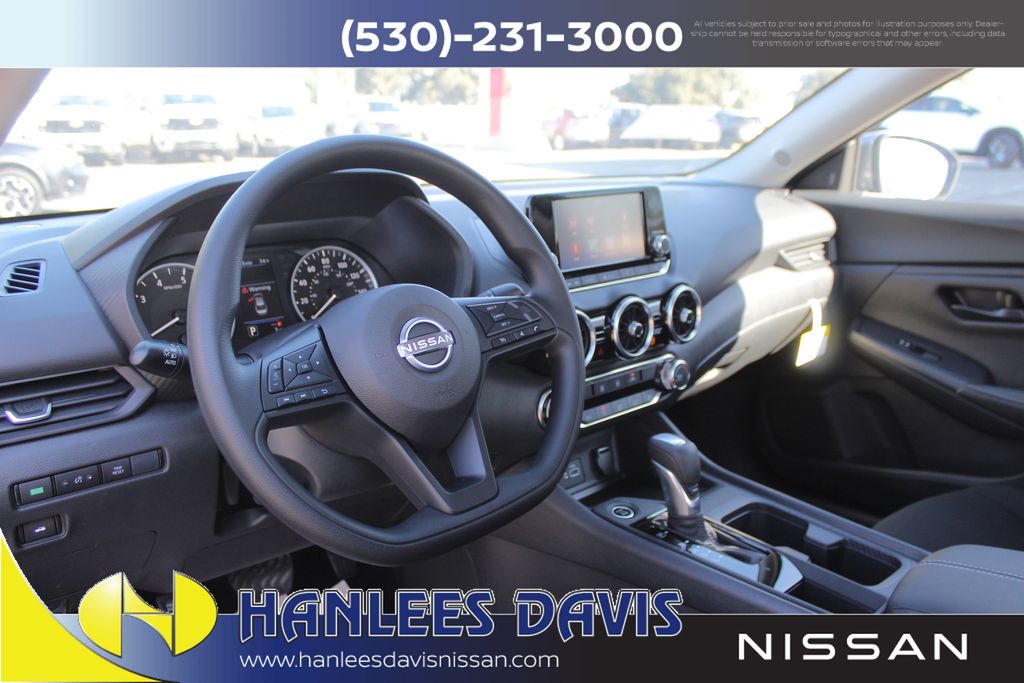 2025 Nissan Sentra S photo 10