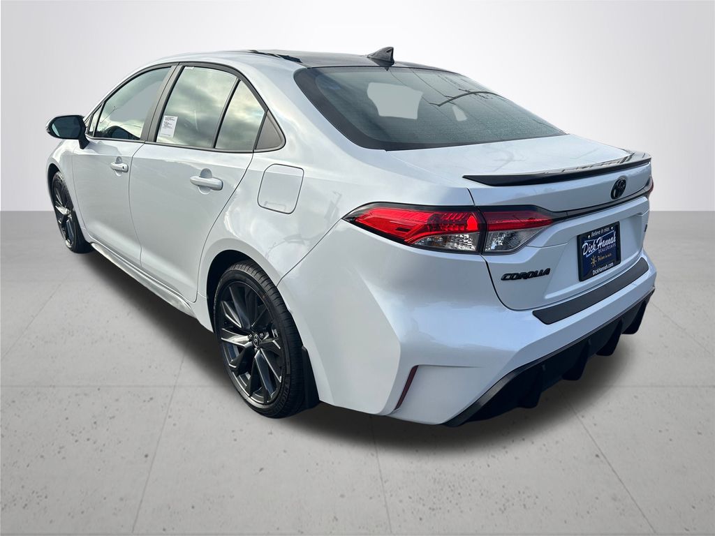 2026 Toyota Corolla SE photo 9