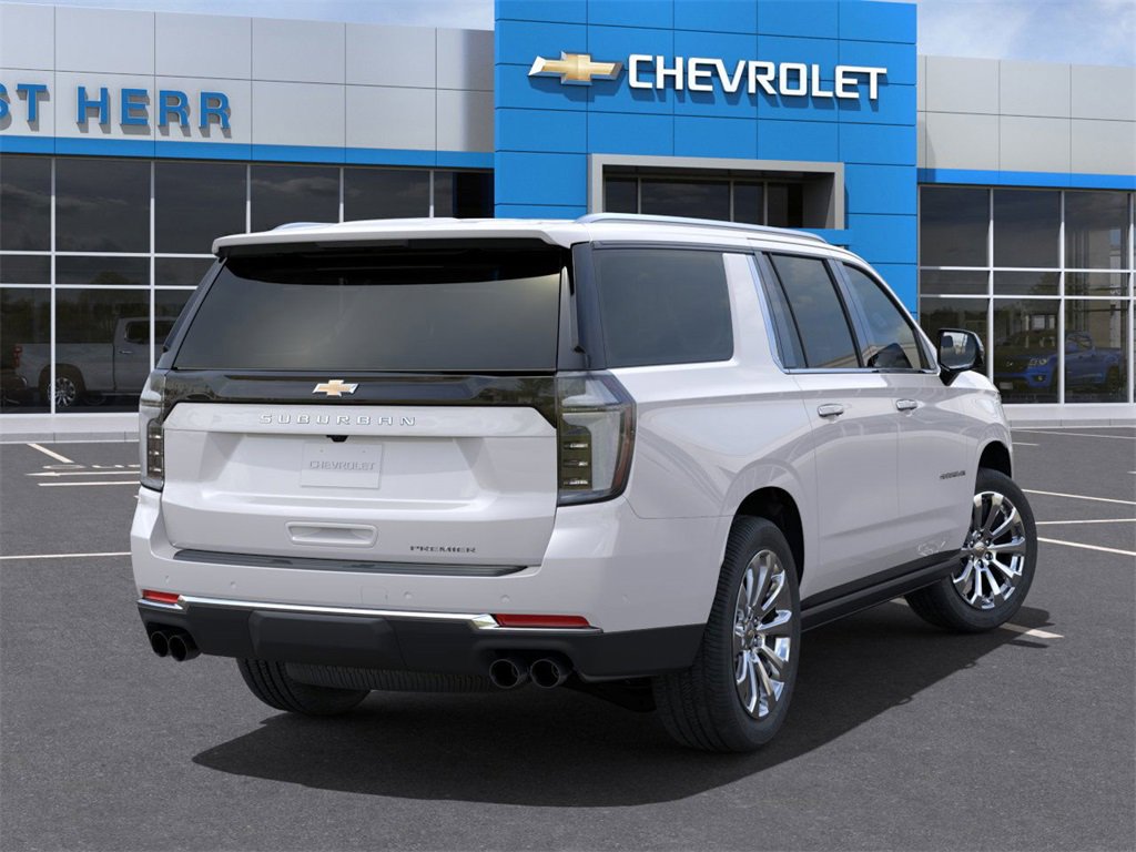 2025 Chevrolet Suburban Premier photo 4