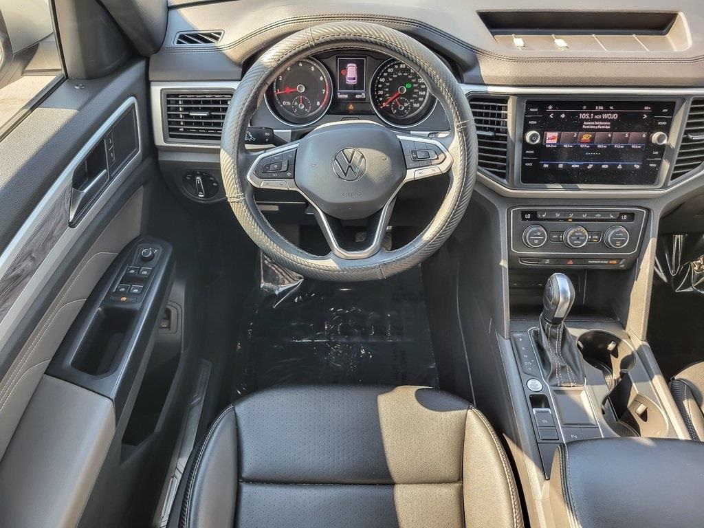 2021 Volkswagen Atlas Cross Sport V6 SE Technology photo 12
