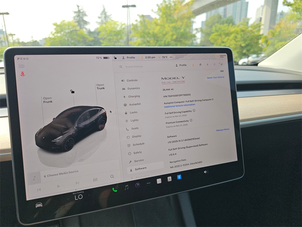 2023 Tesla Model Y Performance photo 25