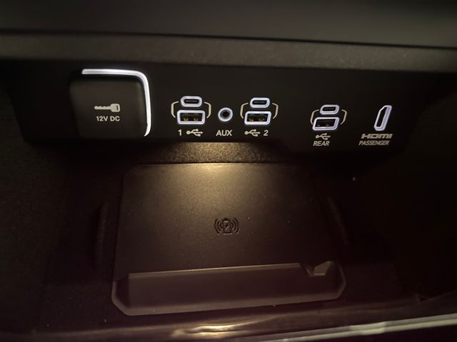 2024 Jeep Grand Wagoneer II photo 19