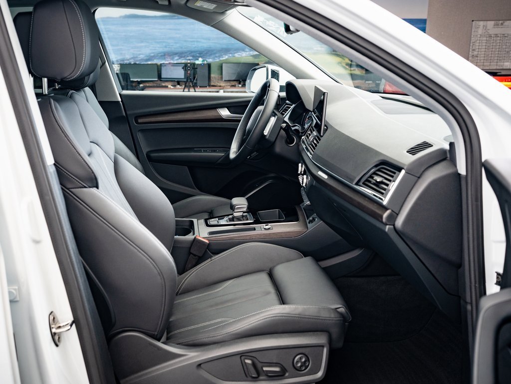 2024 Audi Q5 45 S line Premium photo 21