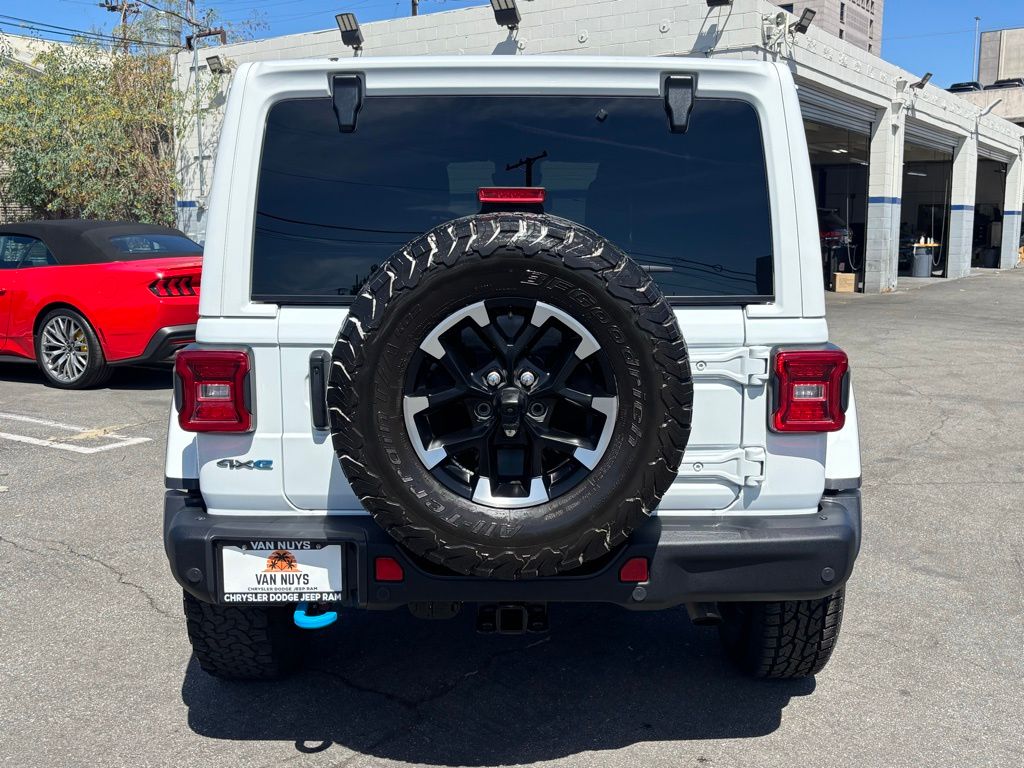 2024 Jeep Wrangler Rubicon 4xe photo 4