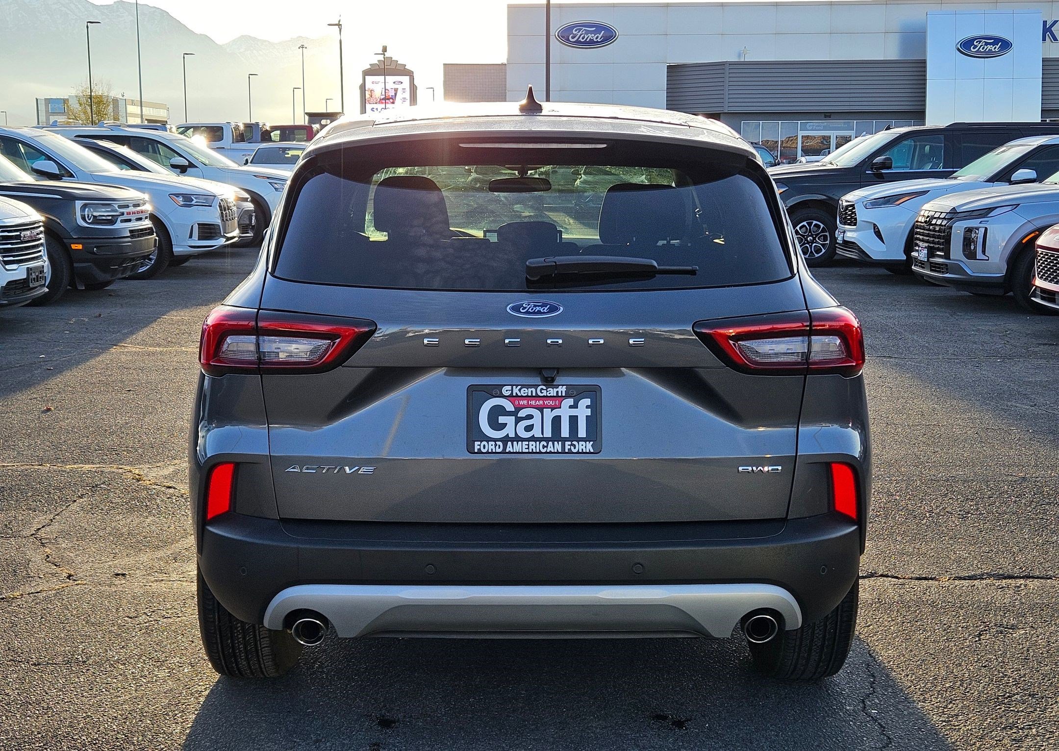 2023 Ford Escape Active photo 3