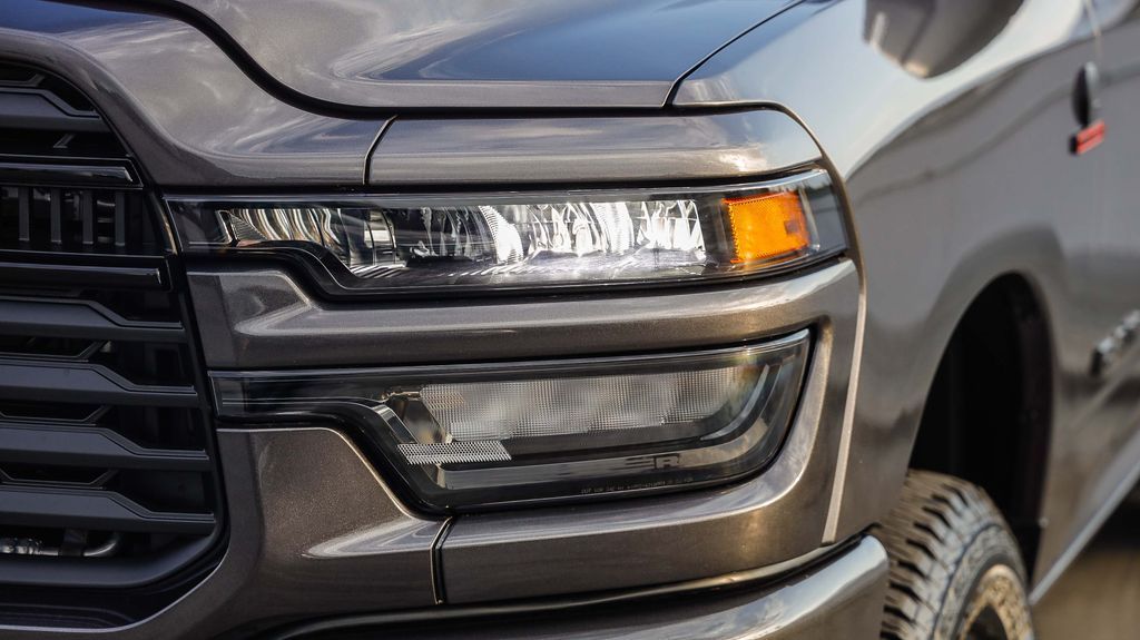 2025 Ram 2500 Big Horn photo 4