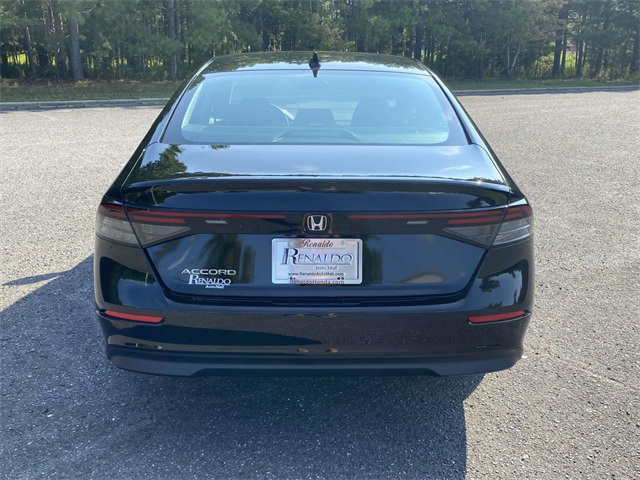 2025 Honda Accord 1.5T SE photo 4