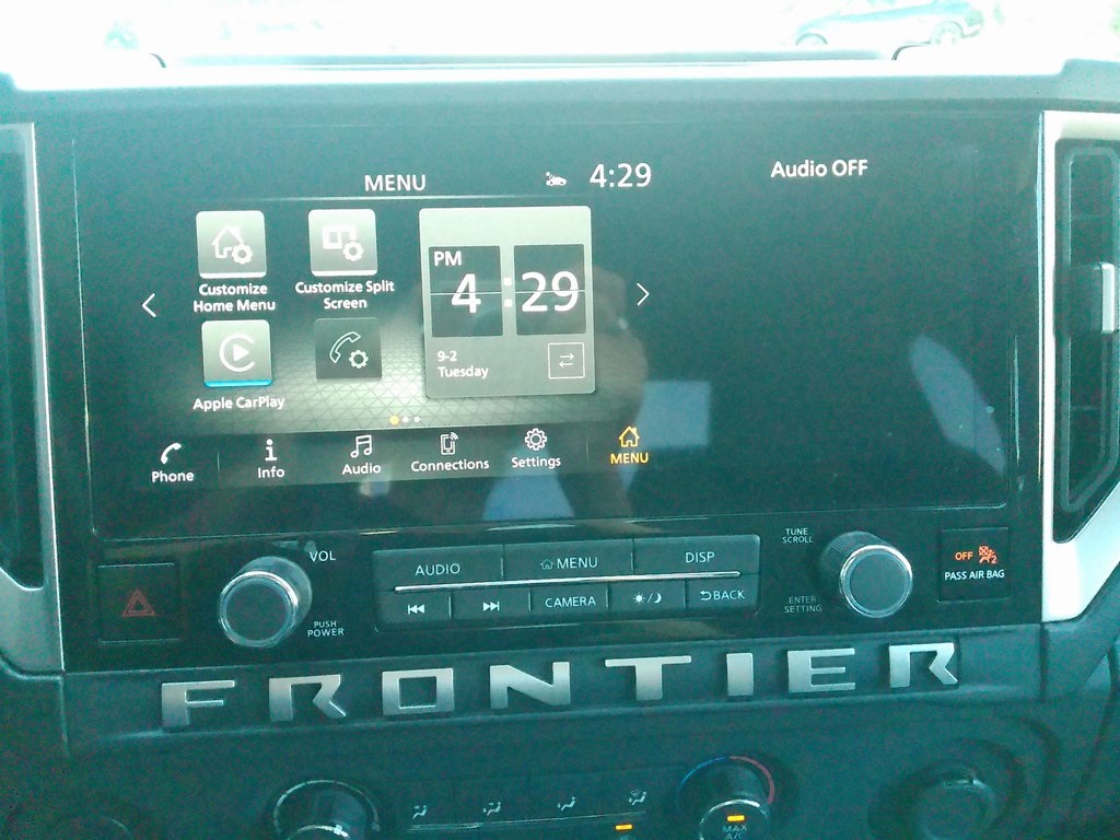2025 Nissan Frontier SV photo 26