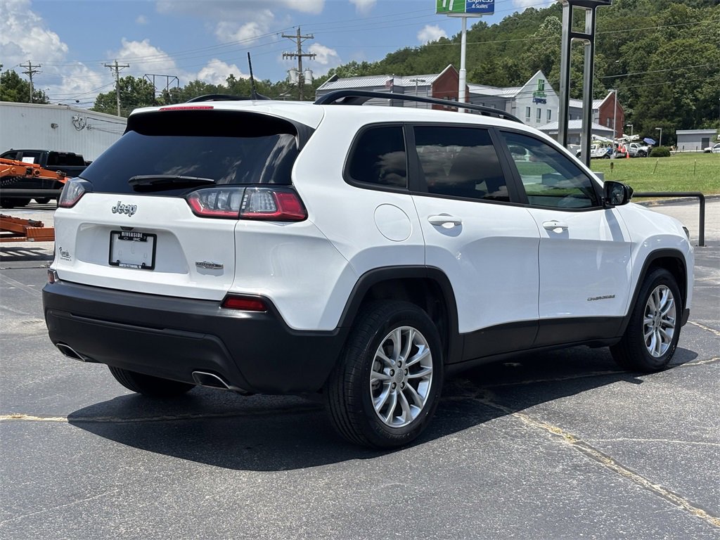 2022 Jeep Cherokee Latitude Lux photo 6