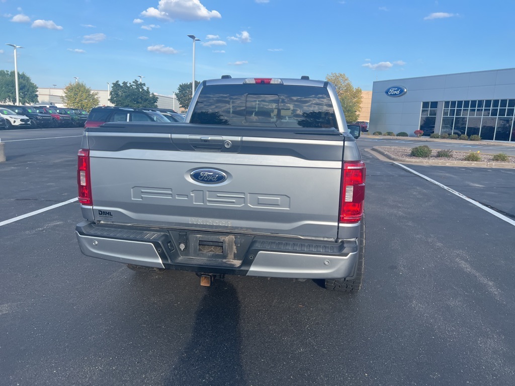 2021 Ford F-150 XLT photo 8