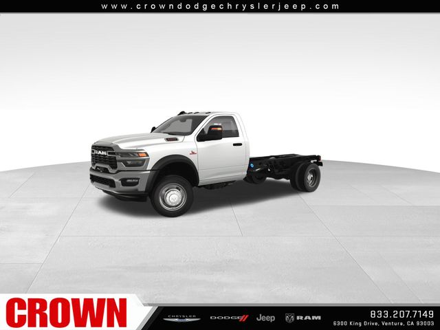 2025 Ram 4500 Tradesman photo 2