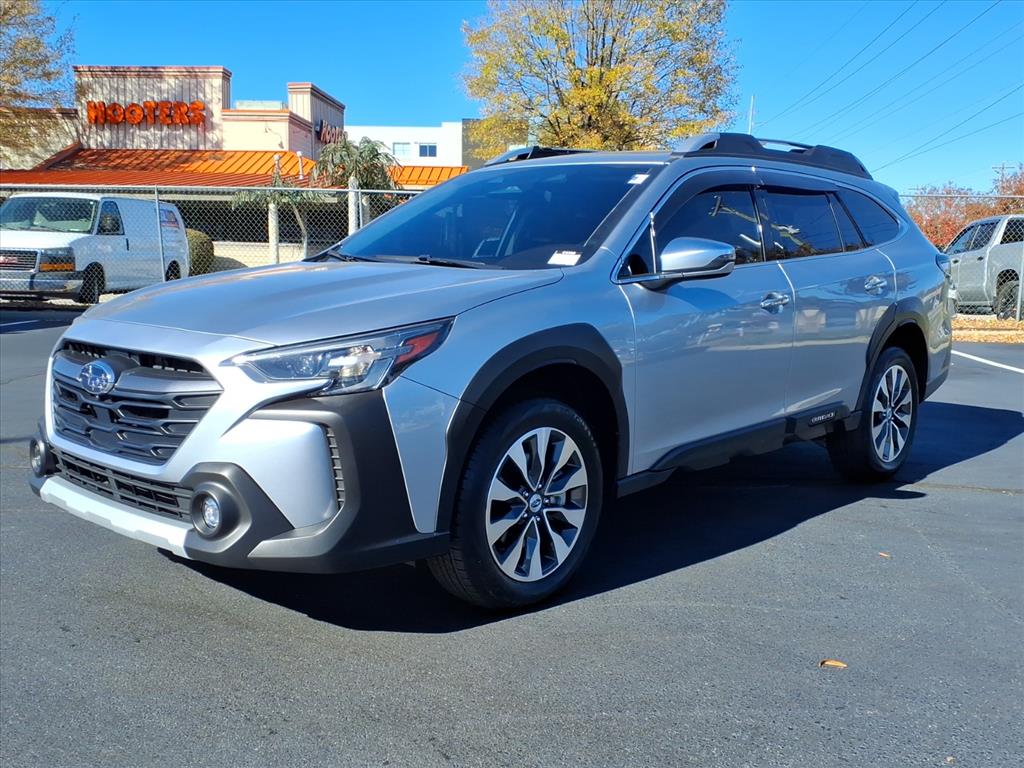 2024 Subaru Outback Touring XT photo 2