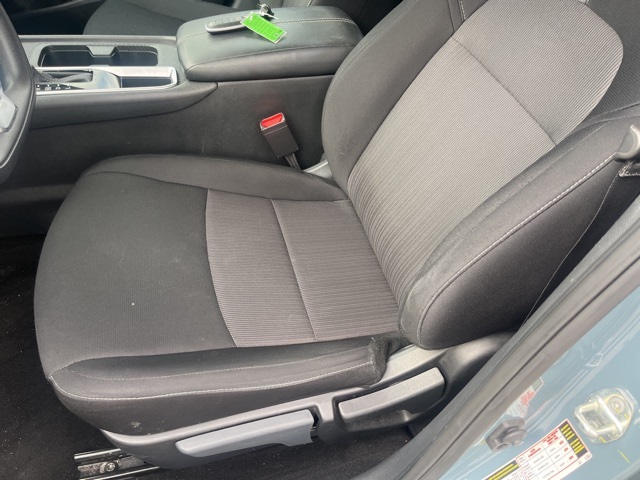 2024 Nissan Sentra SV photo 9
