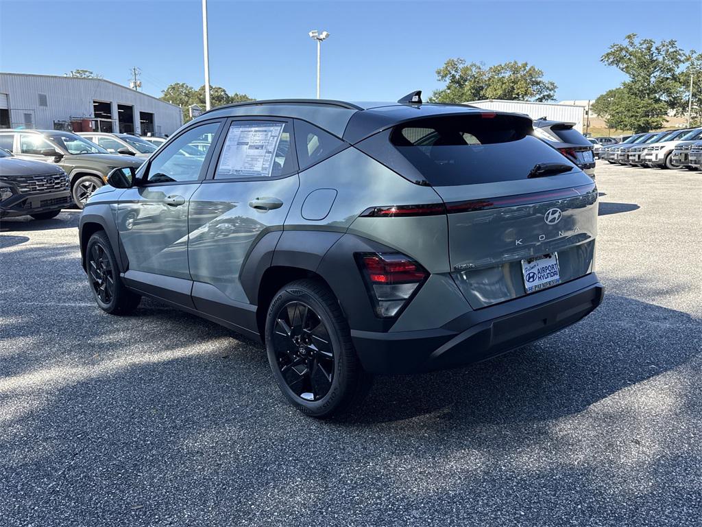 2026 Hyundai Kona SEL photo 3