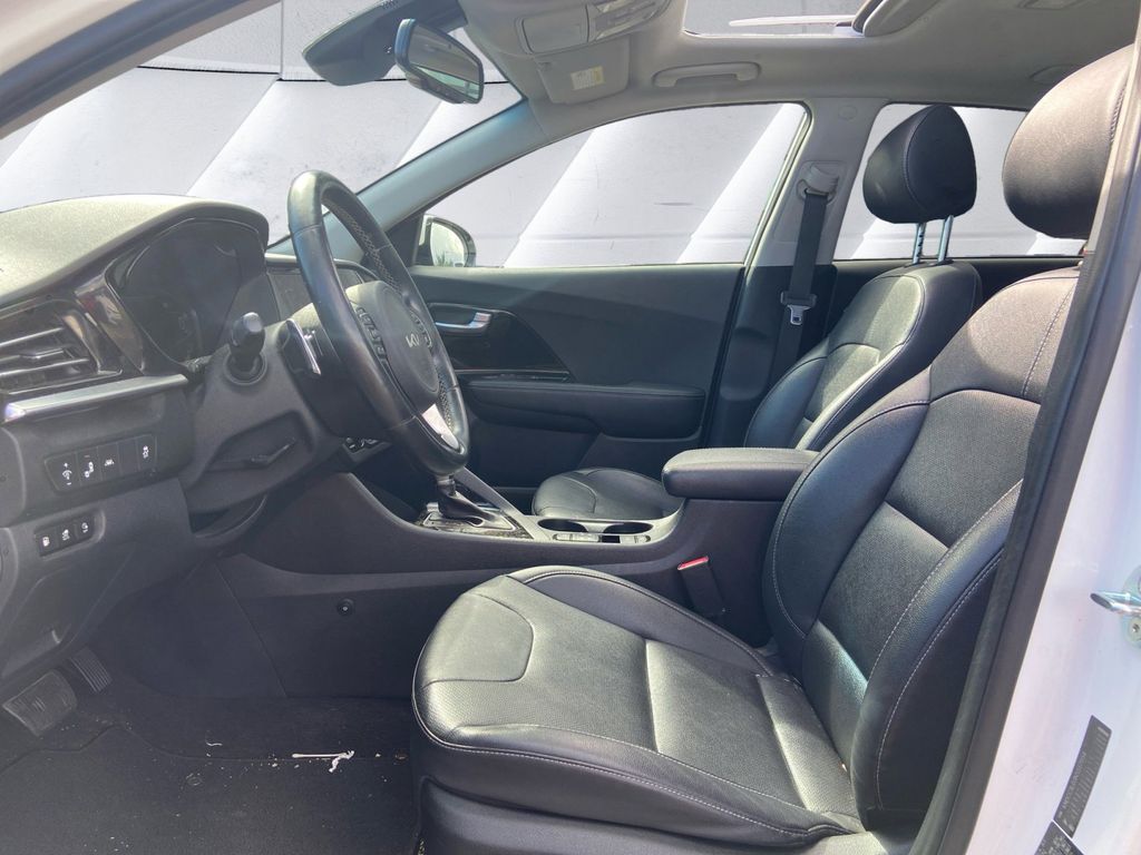 2022 Kia Niro Plug-In Hybrid EX Premium photo 7