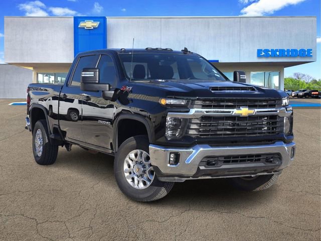 2025 Chevrolet Silverado 2500HD LT's photo