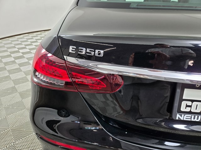 2022 Mercedes Benz E 4MATIC photo 9