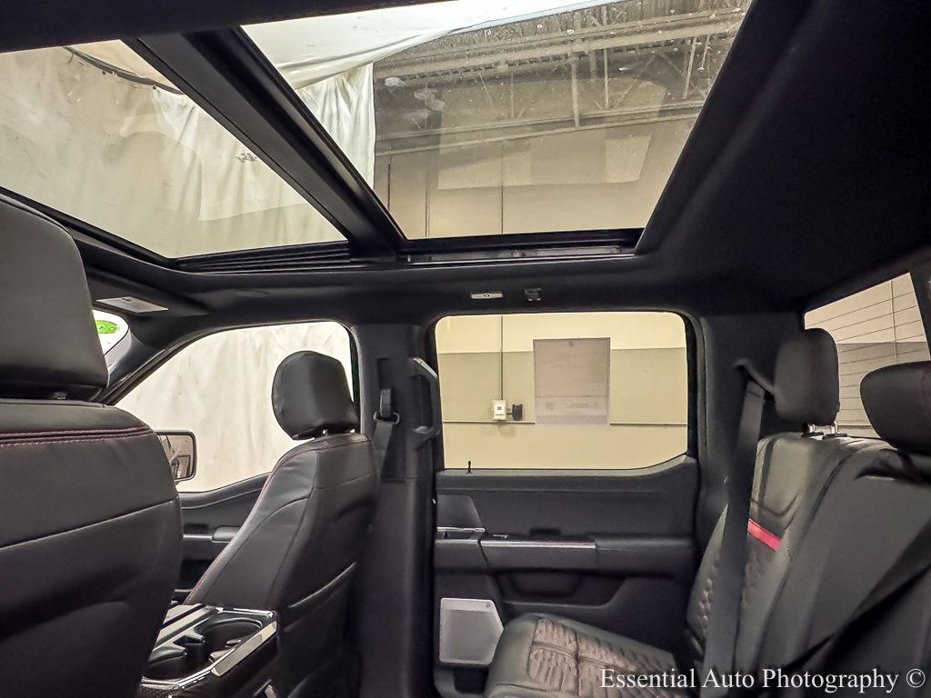 2025 FORD F-150 - Image 12
