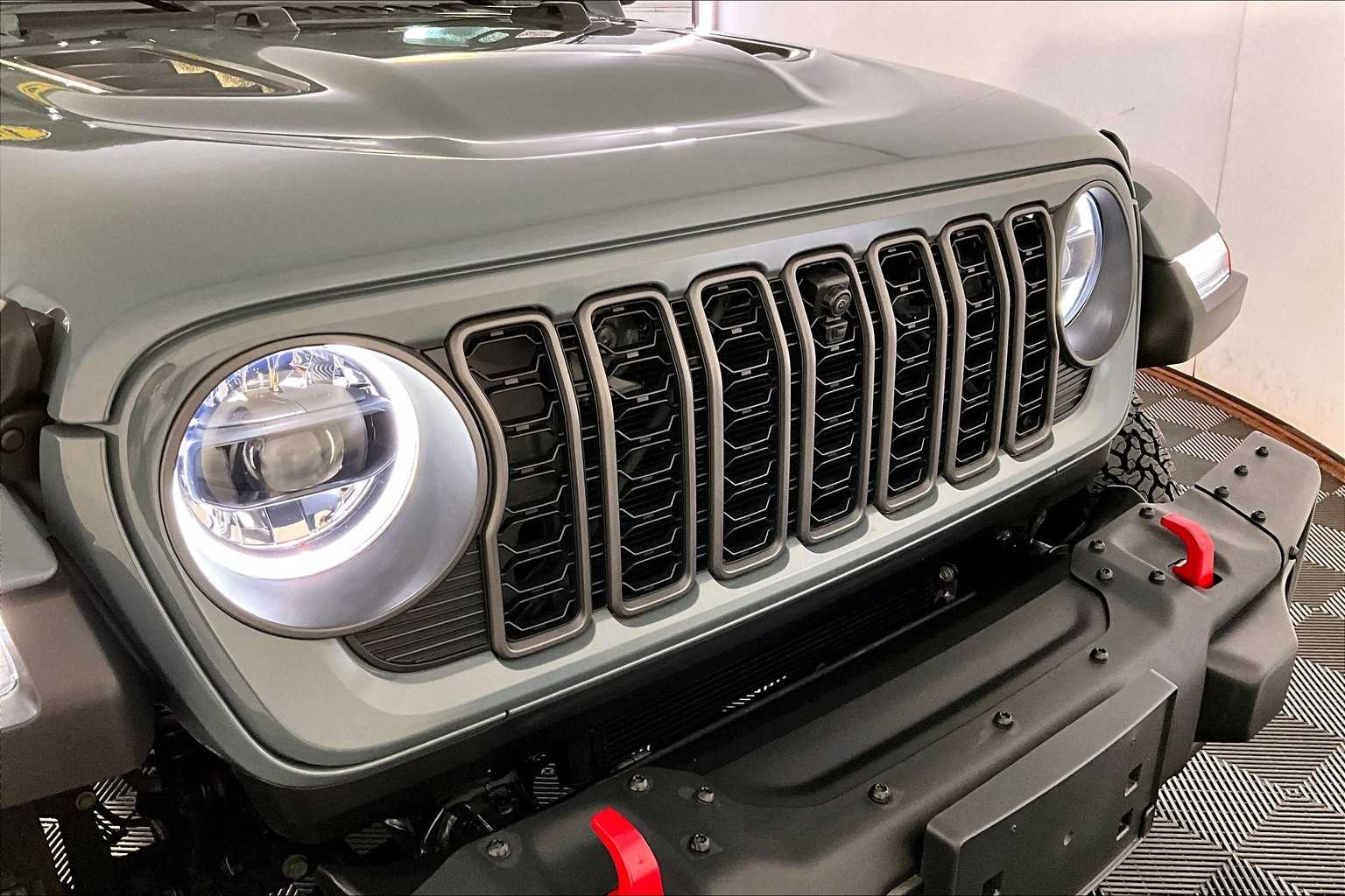 2024 Jeep Wrangler Rubicon X photo 28