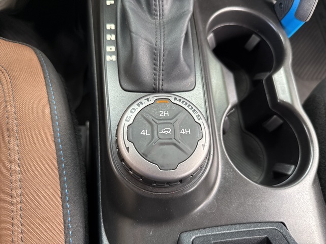 2023 Ford Bronco Outer Banks photo 29