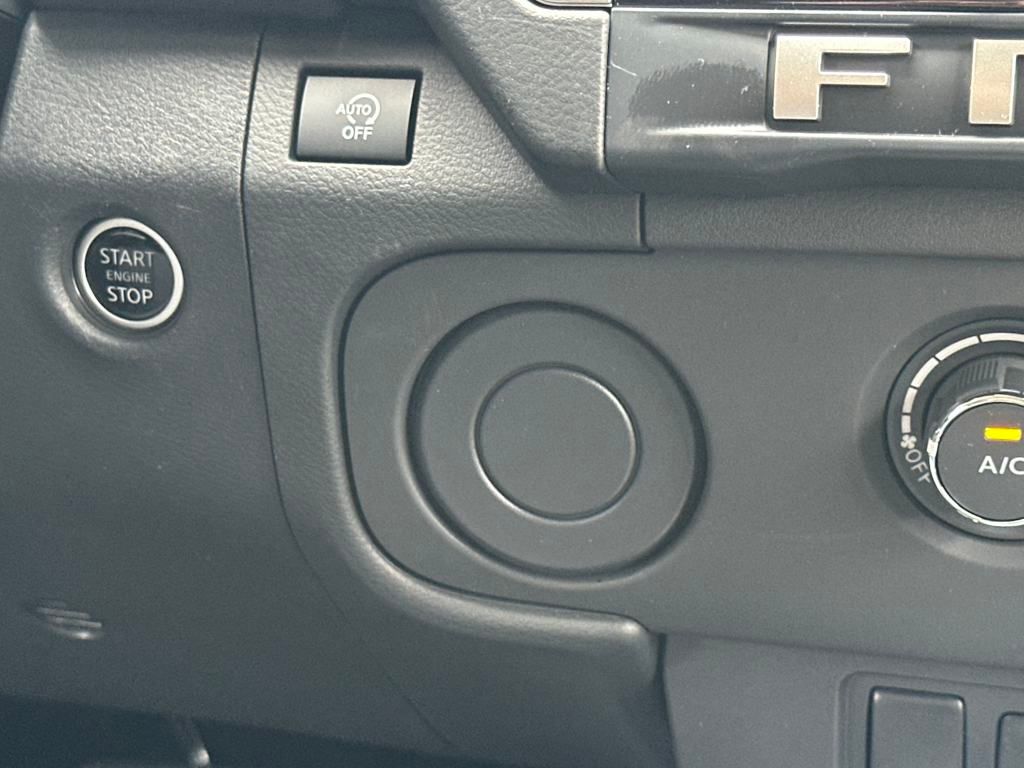 2025 Nissan Frontier SV photo 23