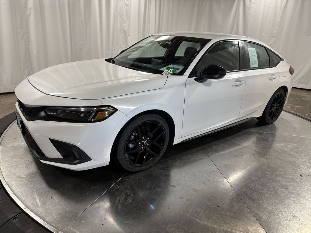 2022 Honda Civic Hatchback Sport's photo