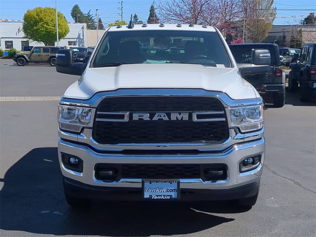 2024 Ram 3500 Tradesman photo 8