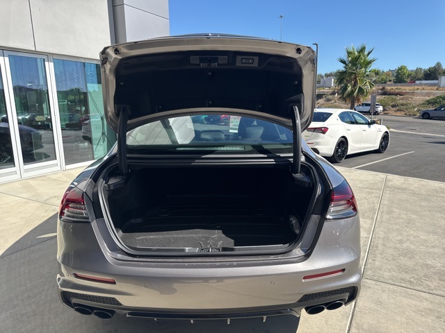 2022 Maserati Quattroporte Modena Q4 photo 10