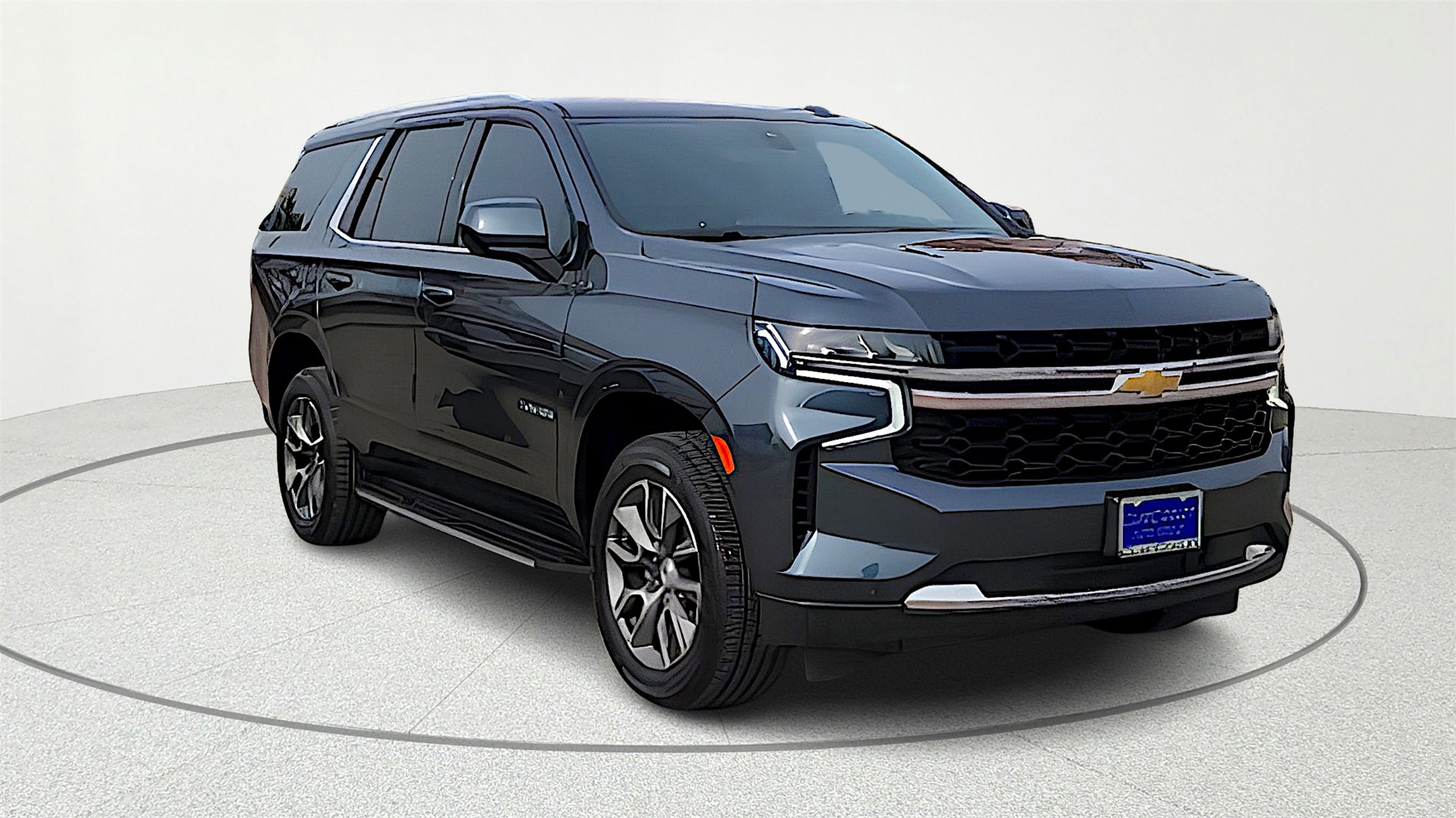 2021 Chevrolet Tahoe LS's photo