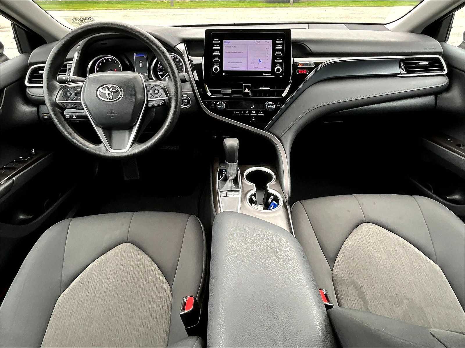 2024 Toyota Camry LE photo 19