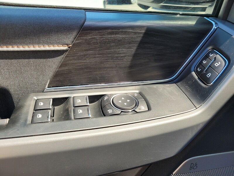 2025 Ford F-150 Lariat photo 25