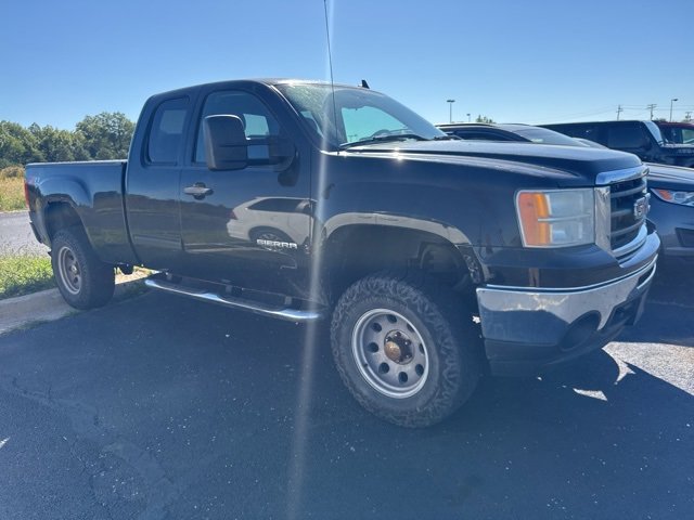2011 Gmc Sierra 1500 SLE photo 3