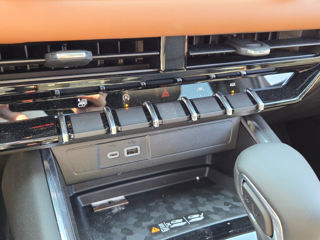 2025 Gmc Canyon AT4 photo 26