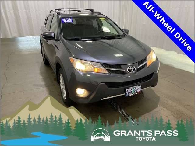 2015 Toyota RAV4 Limited's photo