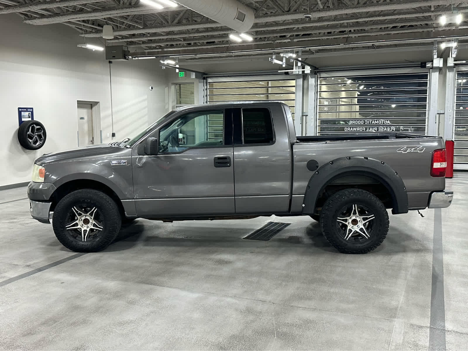 Used 2004 Ford F-150 XL with VIN 1FTPX14544KA05184 for sale in Murray, UT
