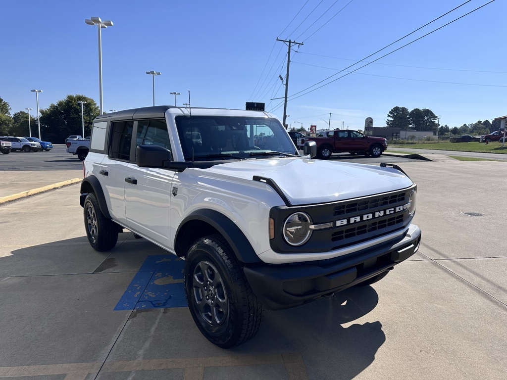 2025 Ford Bronco Big Bend photo 4