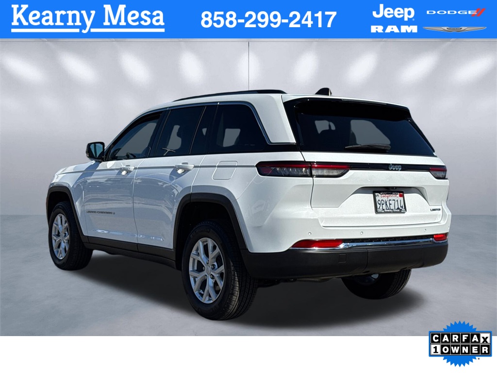 2023 Jeep Grand Cherokee Limited photo 2